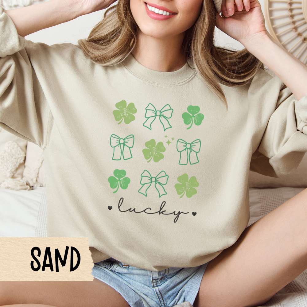 St Patrick's Day Sweatshirt, Lucky Crewneck, Unisex Green Sweatshirt, Irish Clover, Shamrock Jumper, St Paddy's Day Gift