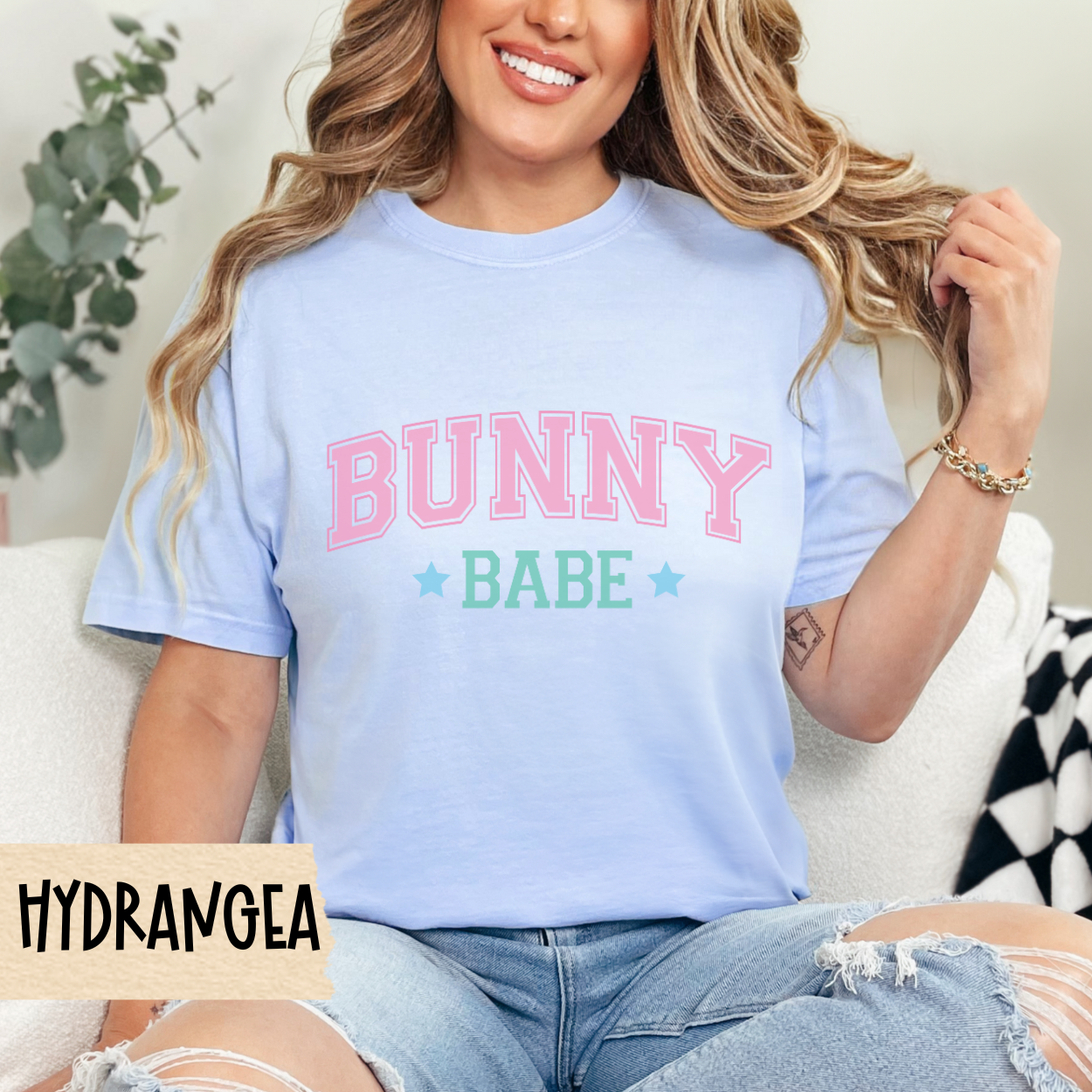 Bunny Babe T-shirt, Comfort Colors, Easter Shirt, Oversized Tee, Easter Bunny Shirt, Easter Bunny Tee, Easter T-shirt, Pastel