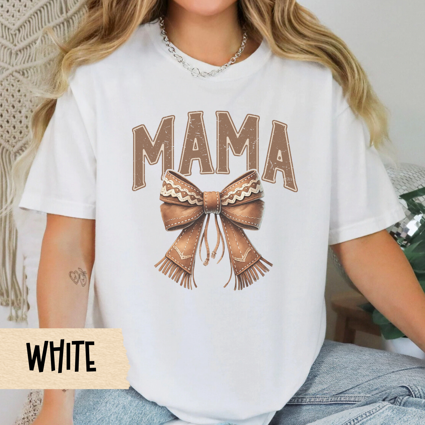 Mama Bow T-Shirt, Vintage Mama Tee, Gift for Mom, Family Reunion Shirt, Mother's Day Apparel, Casual Everyday Wear