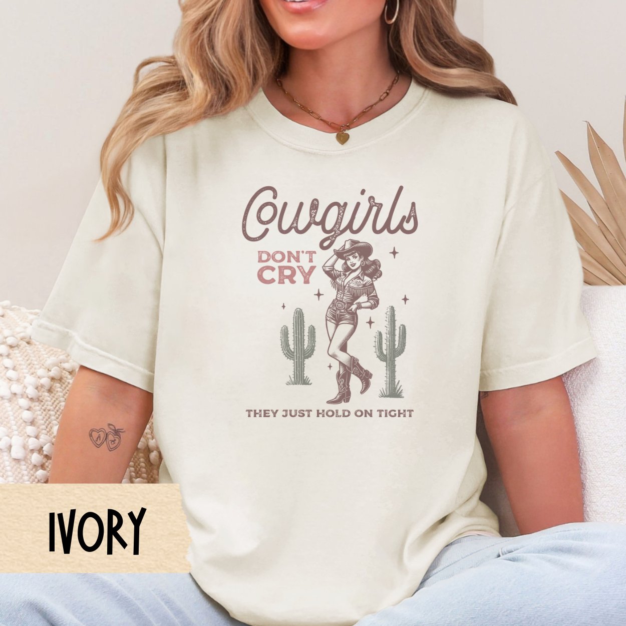 Cowgirls Dont Cry Shirt, Western Graphic Tee, Rodeo Shirt, Country Girl Tee, Southern Style Shirt, Cowgirl Aesthetic, Comfort Colors Tee