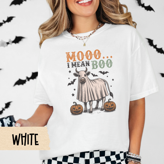 Funny Halloween Shirt,  Cow Lover Halloween Tee, Comfort Colors Fall Farm Shirt, Spooky Animal Pun Shirt, Trick or Treat Cow Tee
