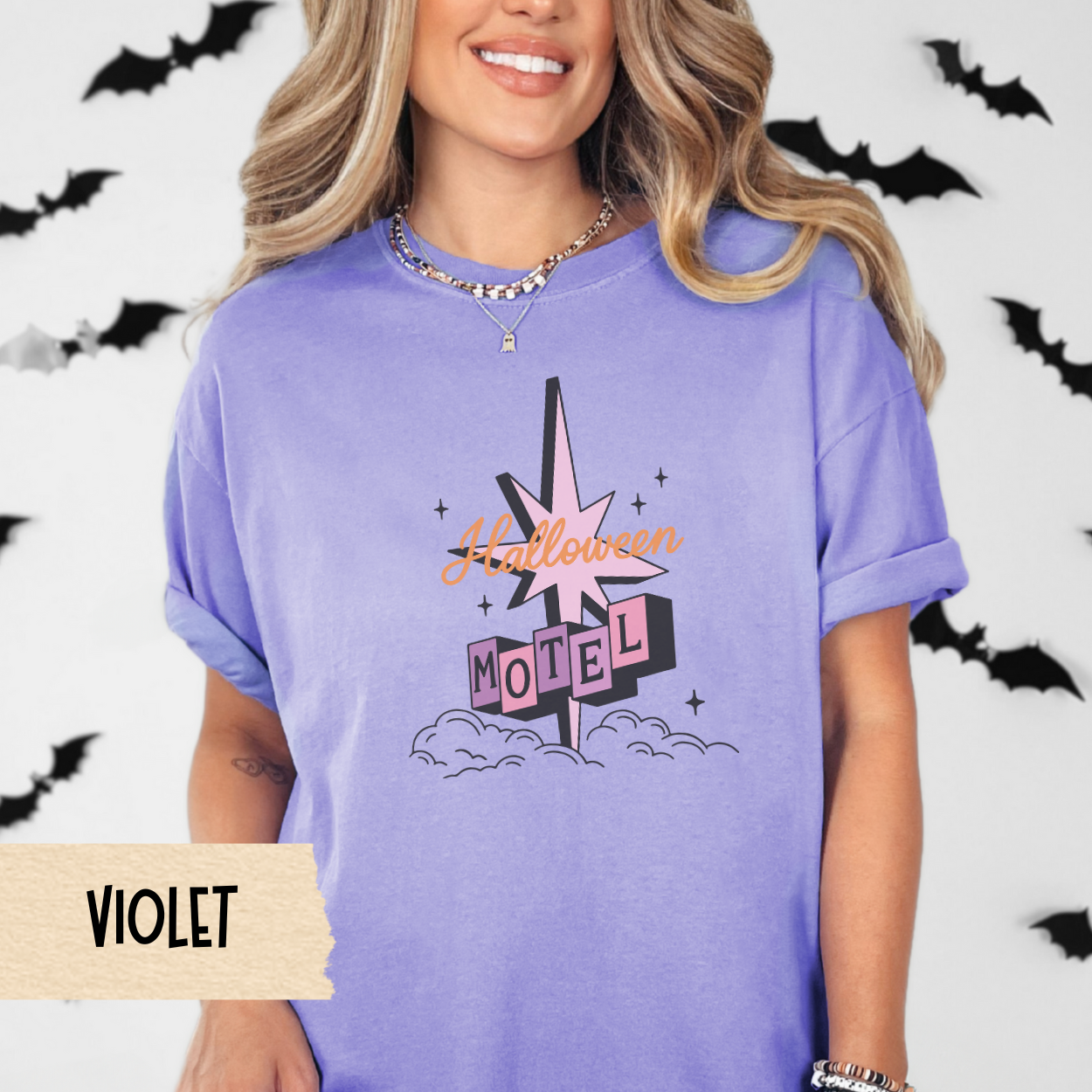 Halloween Motel Shirt, Retro Spooky Season Graphic Tee for Women, Vintage Pastel Halloween Aesthetic T-Shirt, Cute Fall Outfit