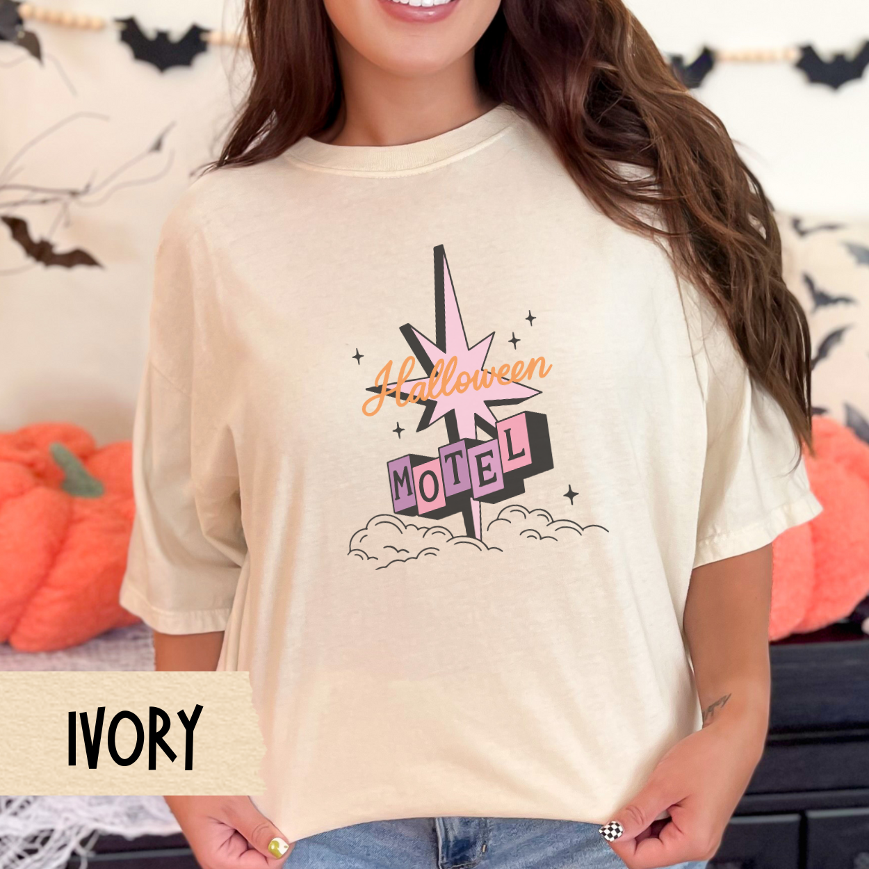 Halloween Motel Shirt, Retro Spooky Season Graphic Tee for Women, Vintage Pastel Halloween Aesthetic T-Shirt, Cute Fall Outfit