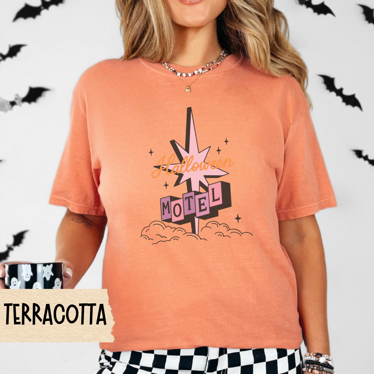 Halloween Motel Shirt, Retro Spooky Season Graphic Tee for Women, Vintage Pastel Halloween Aesthetic T-Shirt, Cute Fall Outfit