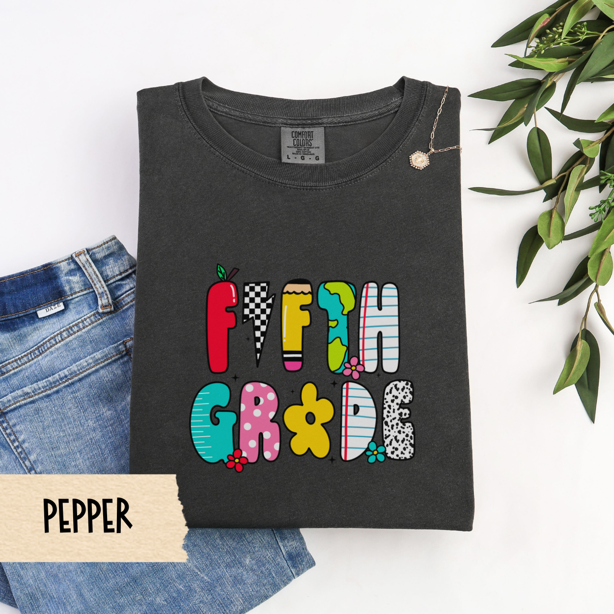 Retro Fifth Grade Teacher Shirt, Comfort Colors 1717 Tee, 5th Grade Back To School Shirt, Cute Teacher Tee, First Day Teacher Outfit