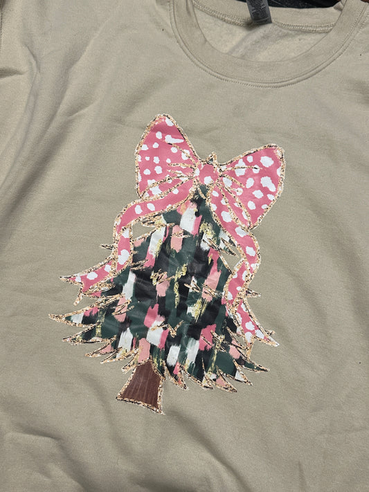 Christmas Tree, Gildan Sweatshirt