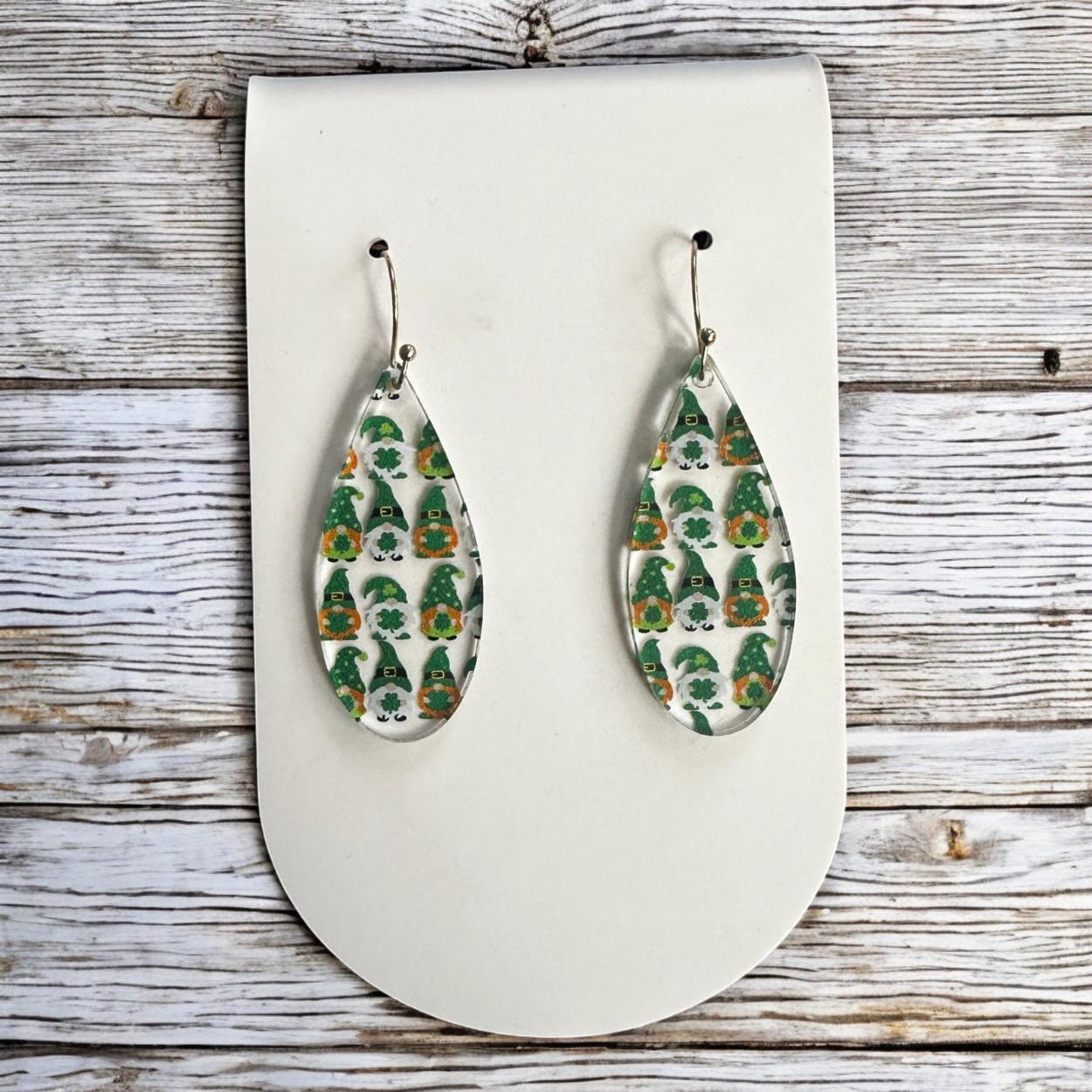 Gnome Earrings, St Patricks Day Earrings, St Pat's Gnome Earrings, Gnome Dangle Earrings, Teacher Earrings, Saint Patrick's Day Jewelry