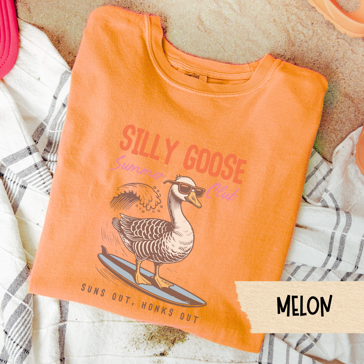 Funny Summer Goose Shirt, Silly Goose Club Tee, Suns Out Honks Out Graphic Tee, Cute Beach Shirt, Surfing Animal T-Shirt Gift