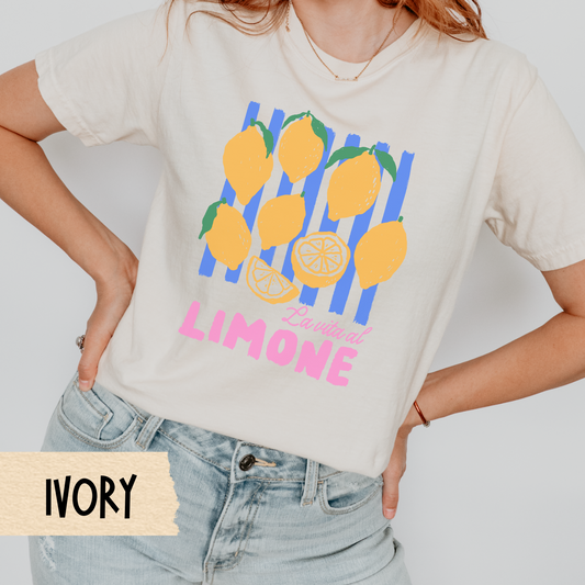 Lemon Amalfi Coast Shirt, Comfort Colors T-Shirt, Italian Summer Tee, La Vita al Limone, Positano Style Top, Cute Citrus Graphic Shirt