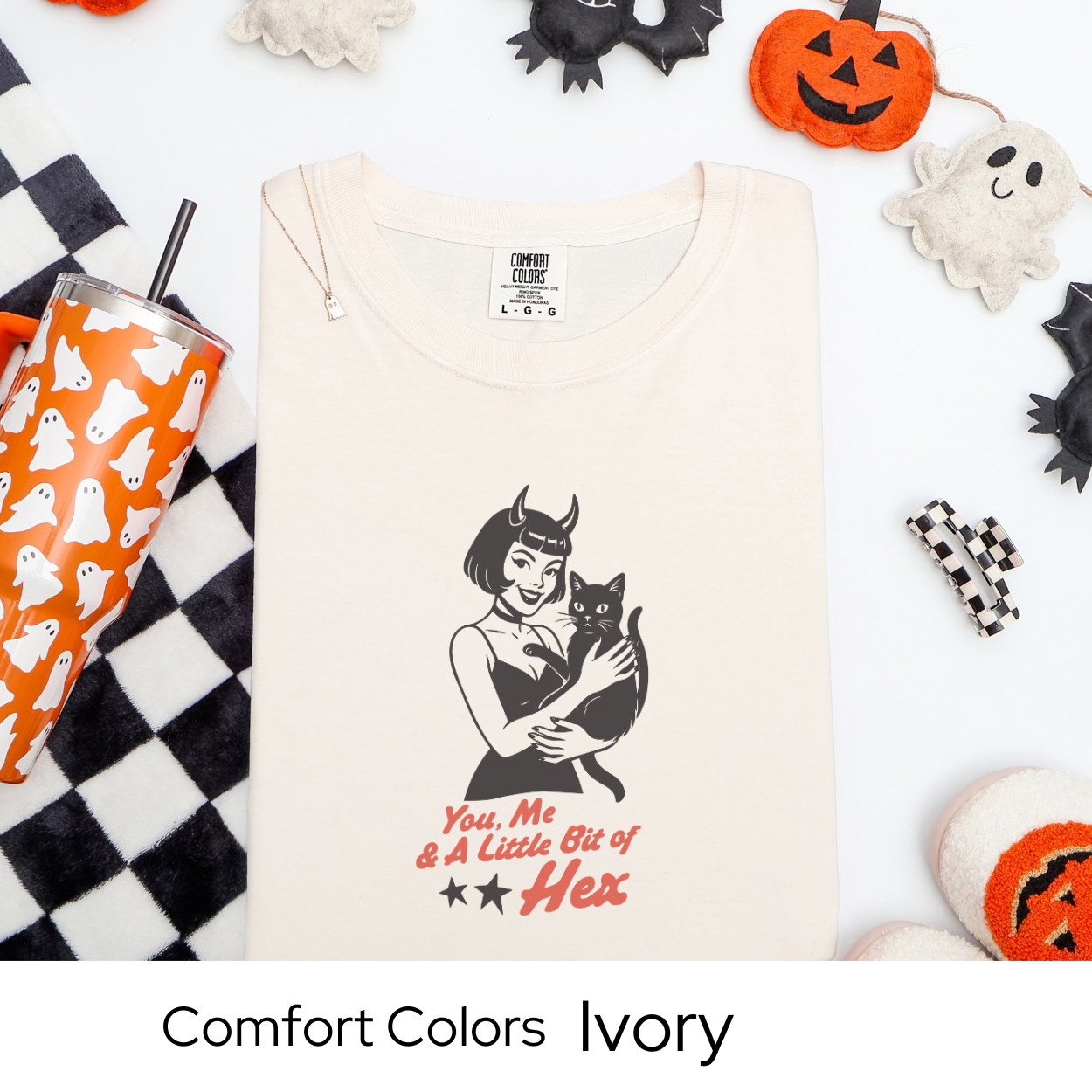 Pinup Girl Halloween Shirt, Retro Witch Graphic Tee, Spooky Season Comfort Colors Top, Vintage Halloween Style, Fall Graphic TShirt