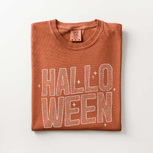 Retro Halloween Shirt, Vintage Halloween Graphic Tee, Groovy Spooky Season Shirt, Comfort Colors Halloween Tee, October Graphic Shirt