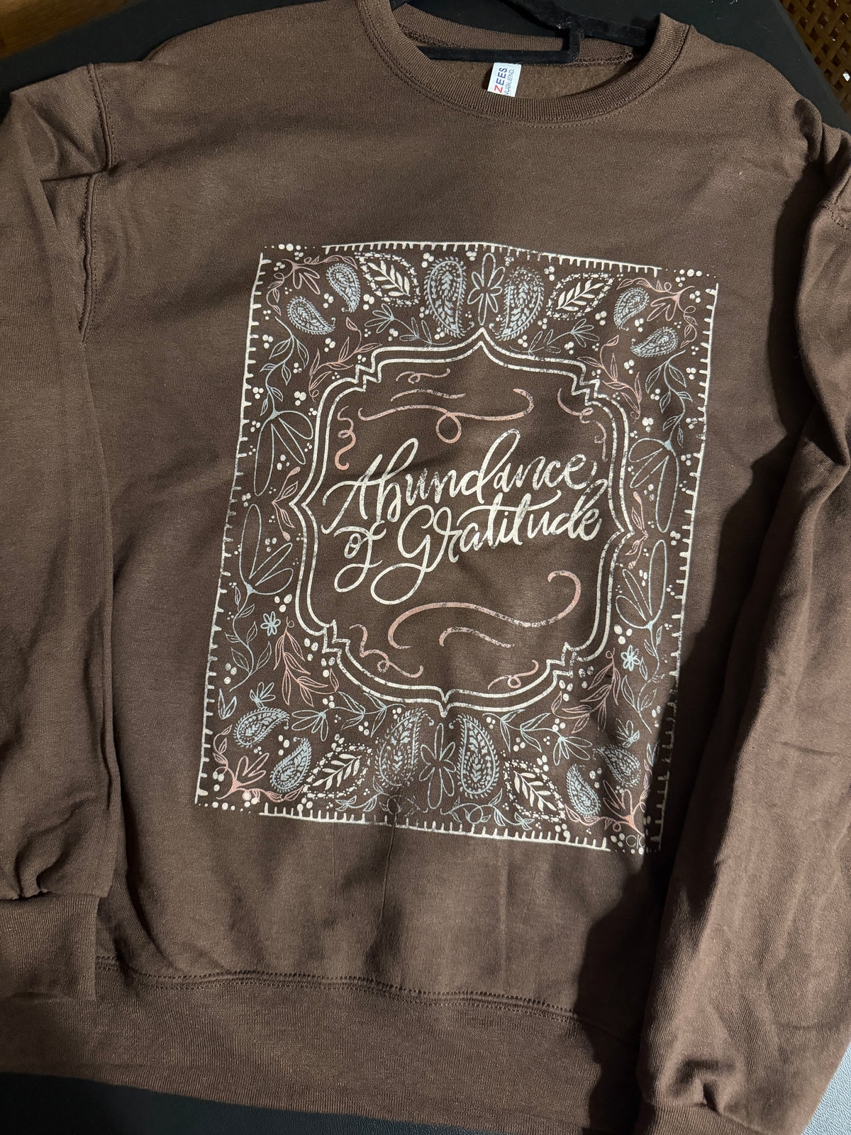Thankful Sweatshirt, Boho Paisley Thanksgiving Crewneck, Cozy Fall Gratitude Pullover
